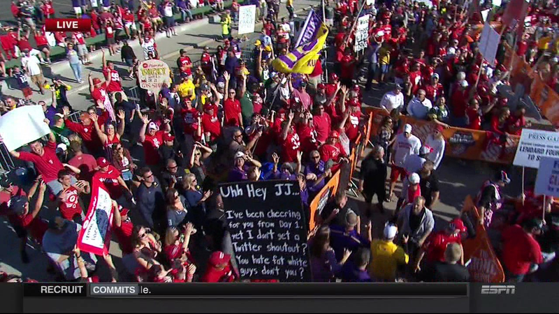 Illustration for article titled Kiffin's Krimson Korner: A GameDay Sign Roundup